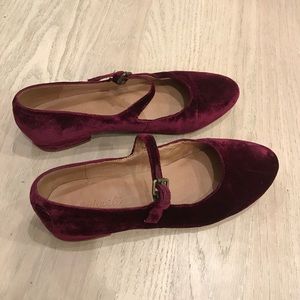 Madewell “The Coralie” Velvet Mary Janes size 8.5